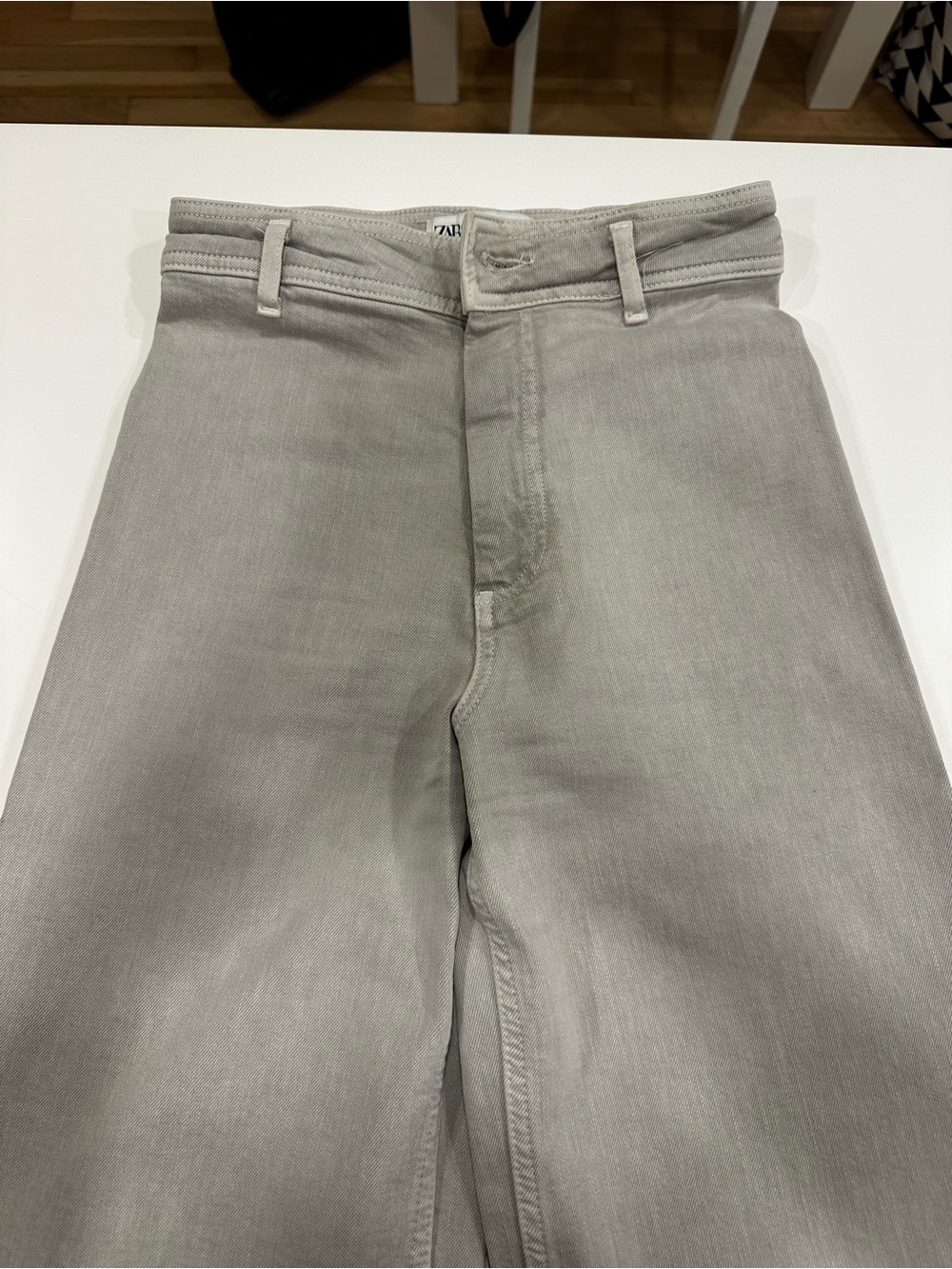 Zara Women's Light Gray Marine Straight Jeans